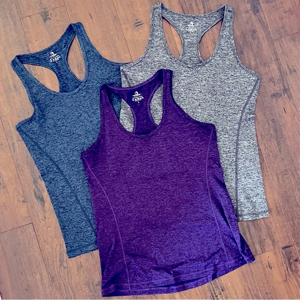 3 pack of athletic tank tops